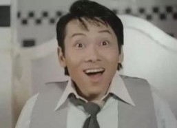 娱乐吃瓜高个子